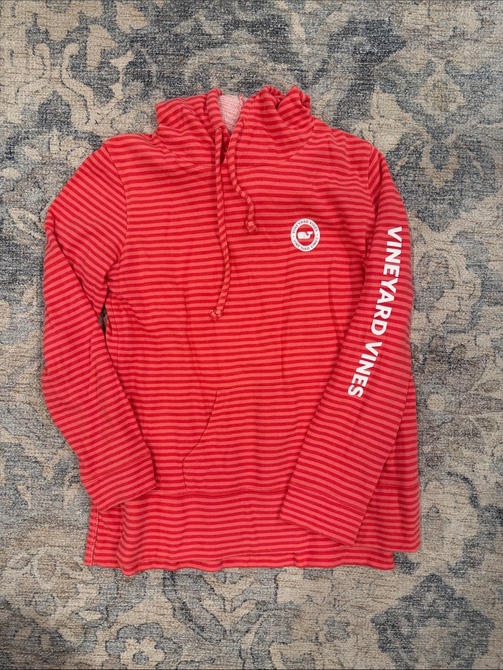Vineyard vines terry sweatshirt